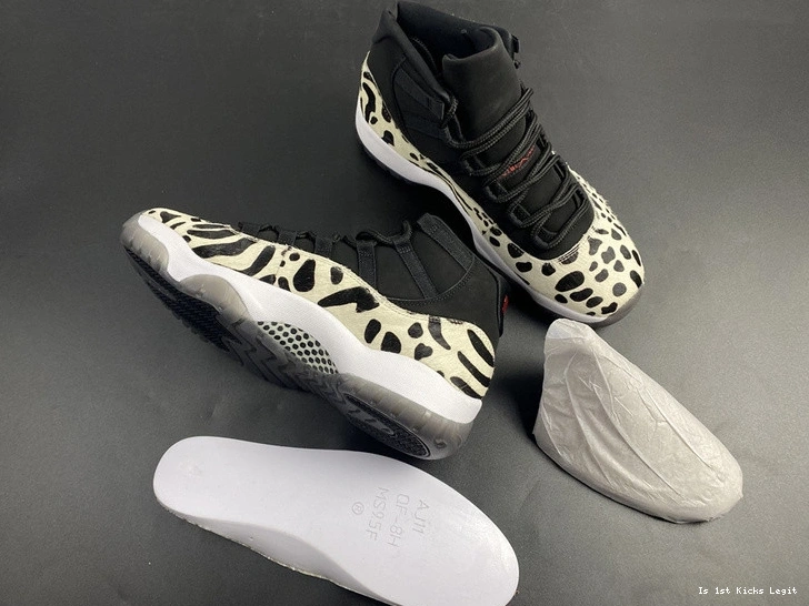 Instinct Air AR0715-010 11 Animal Jordan 1217